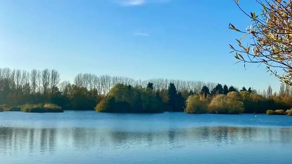 Thrupp Lake